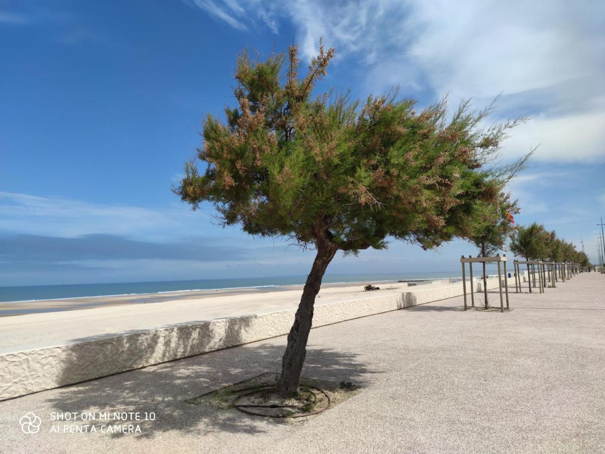 Soulac Côté Plage vue ocean Exterior foto